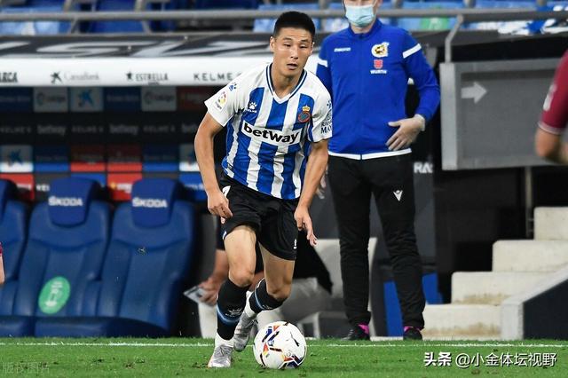 皇马与巴萨：足球世界的两极分化与战术平衡之道