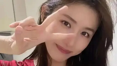 齐沃秒表助力养生足球，球队状态回升喜迎胜利